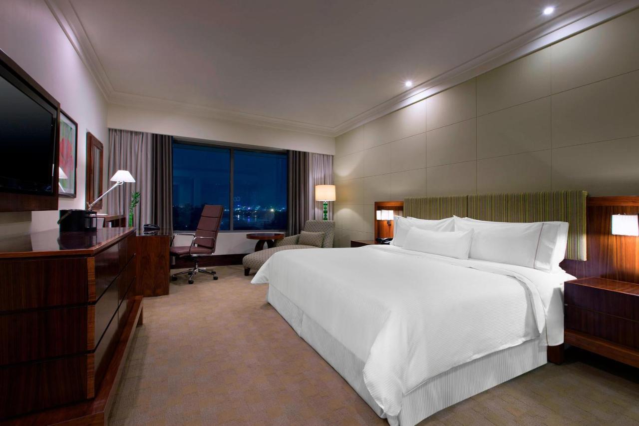 The Westin Pune Koregaon Park Esterno foto