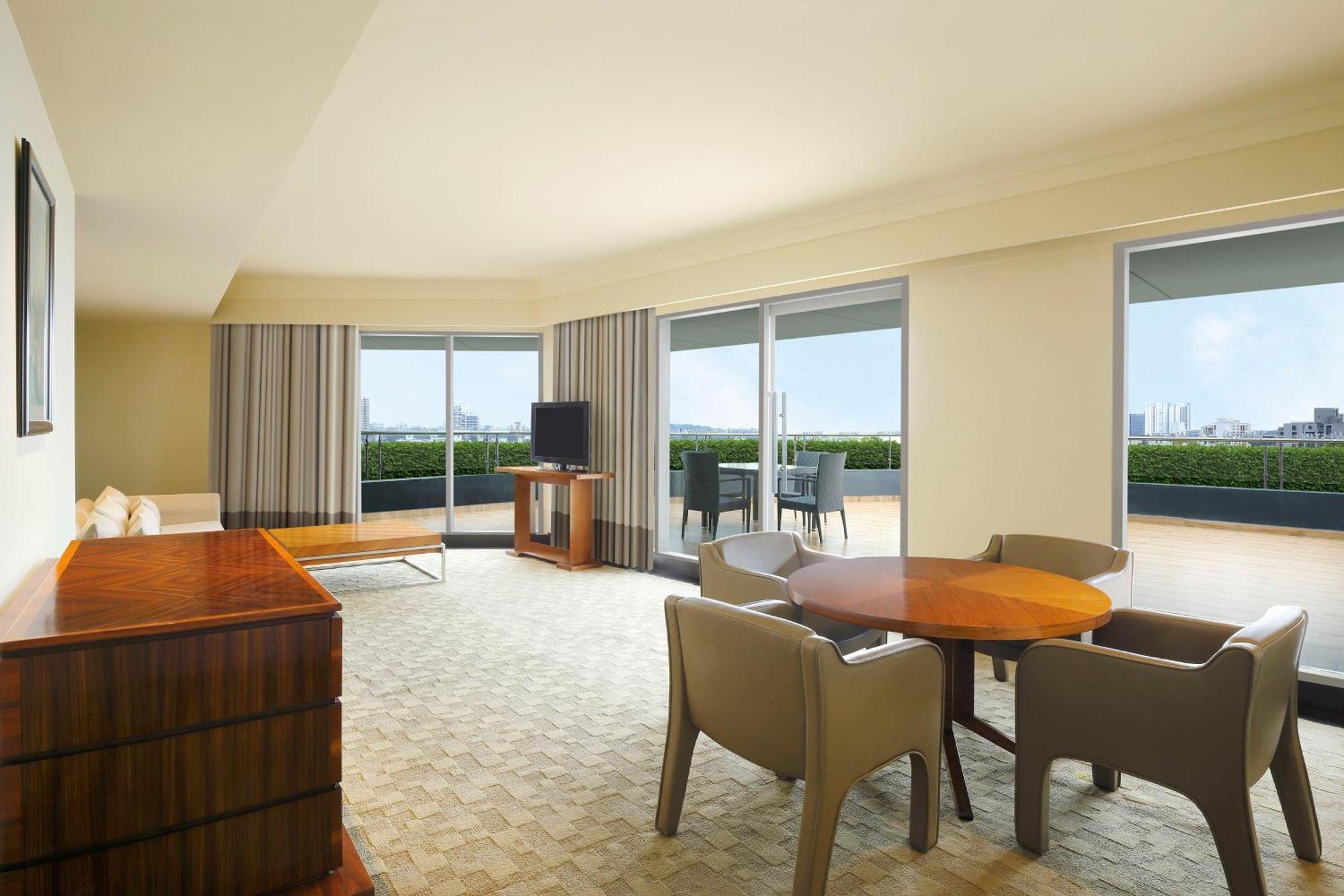 The Westin Pune Koregaon Park Esterno foto